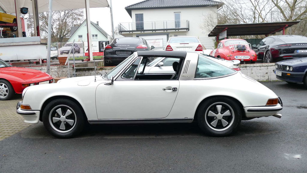 Porsche 911 S (F-Modell)