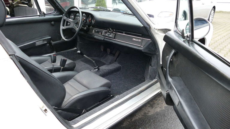 Porsche 911 S (F-Modell)