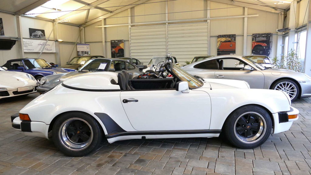 Porsche 911 Carrera 3.2 Speedster