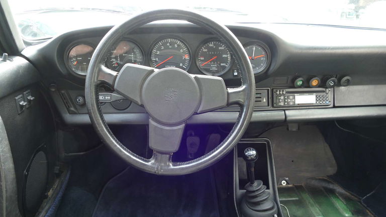 Porsche 911 Carrera 3,0