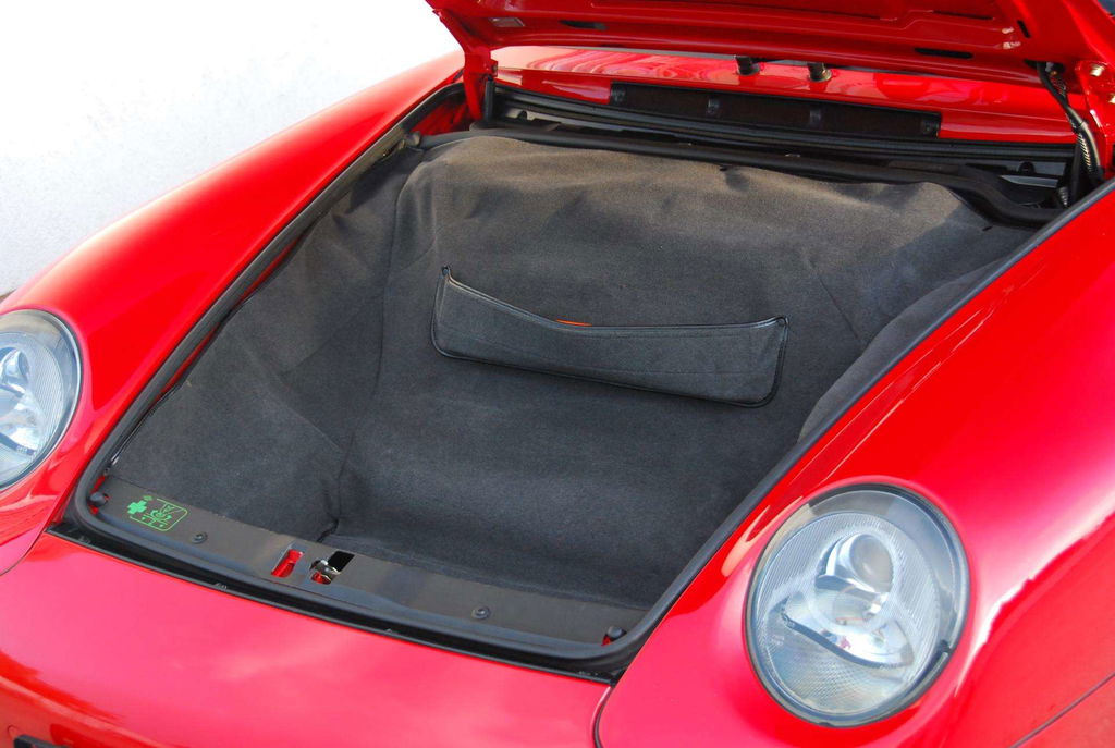 Porsche 993 Carrera 4S