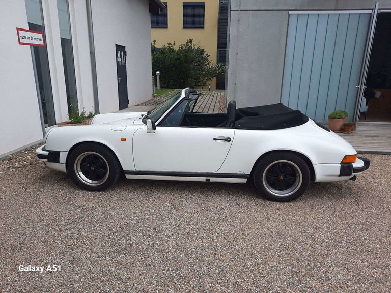 Porsche 911 Carrera 3.2