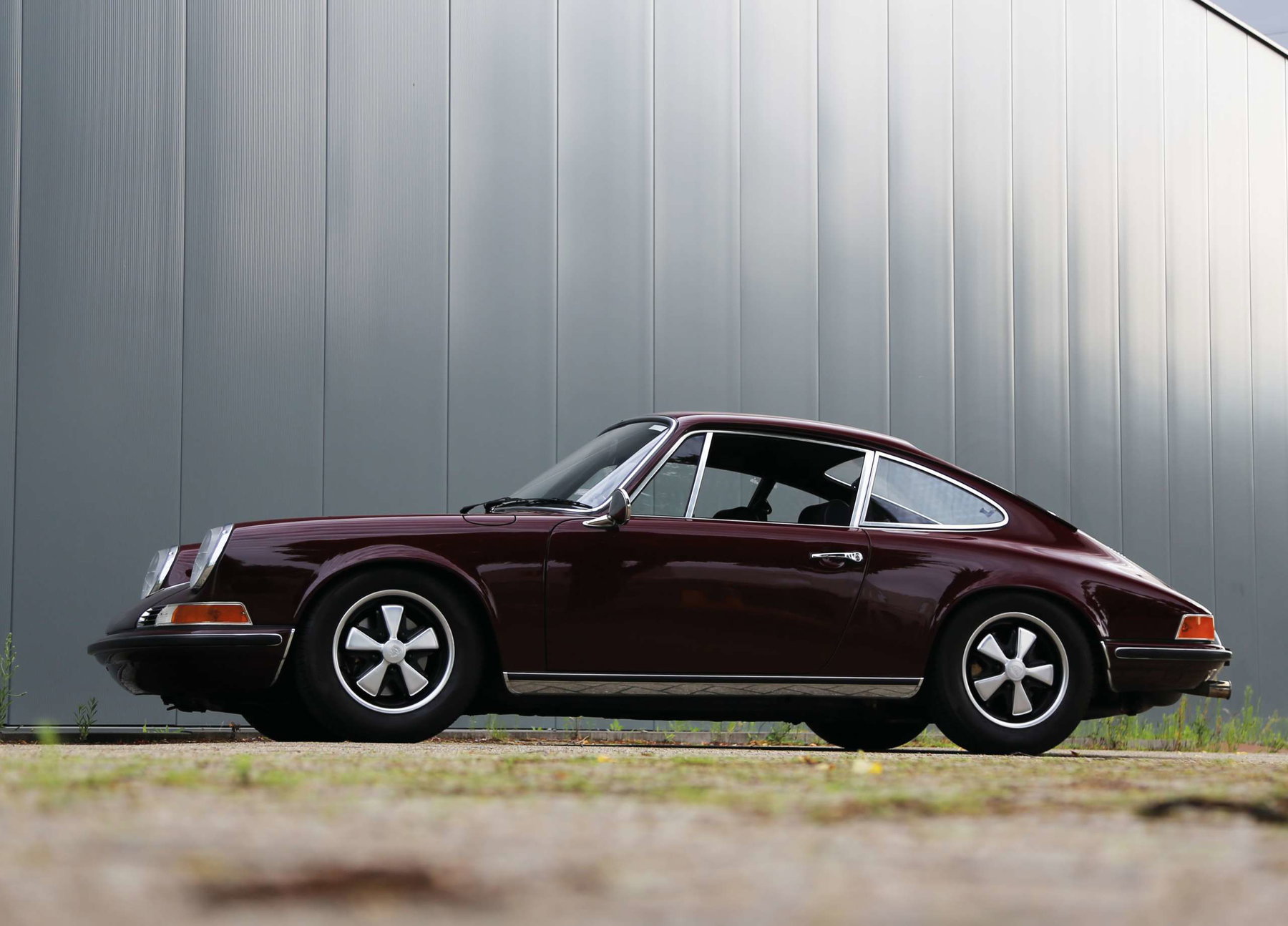 Porsche 911 S (F-Modell) 1970 - elferspot.com - Marketplace for