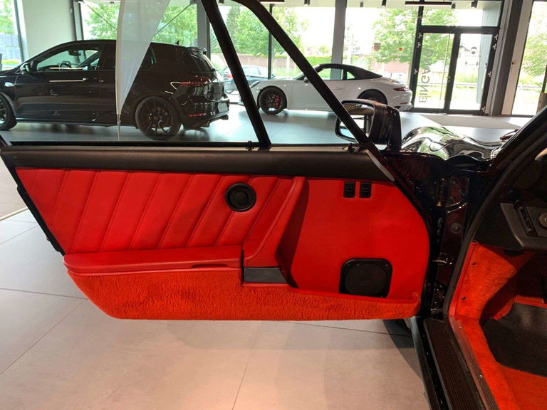 Porsche 911 Turbo 3.3