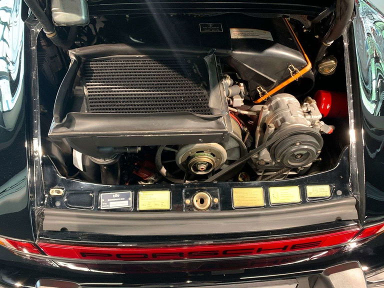 Porsche 911 Turbo 3.3