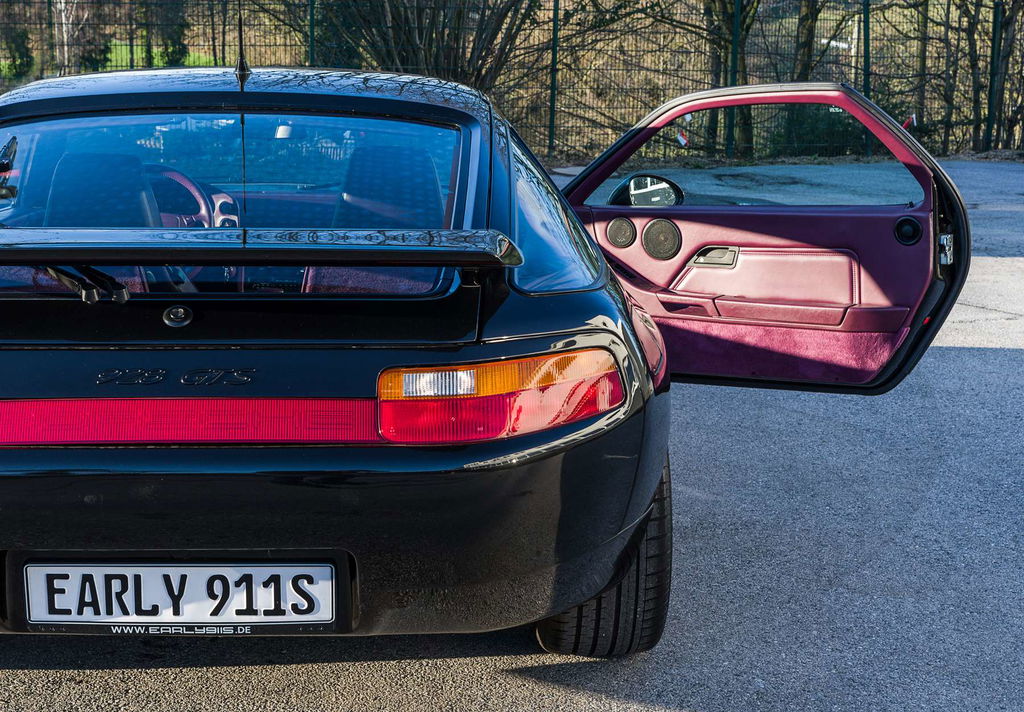 Porsche 928 GTS
