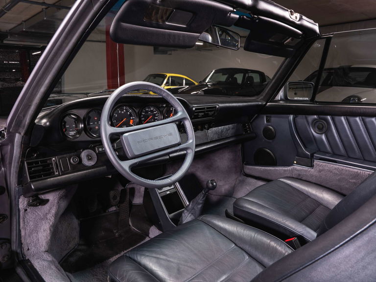 Porsche 911 Carrera 3.2