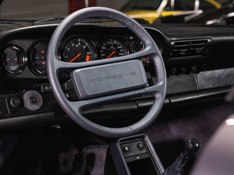 Porsche 911 Carrera 3.2