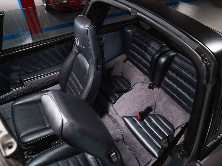 Porsche 911 Carrera 3.2