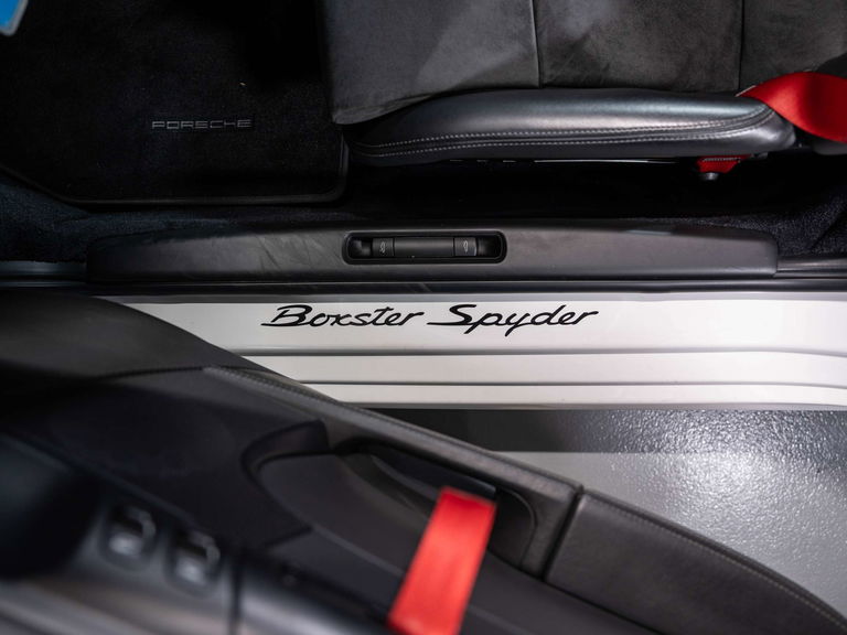 Porsche 987 Boxster Spyder