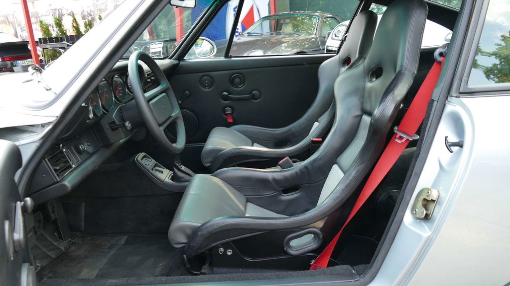 Porsche 964 Carrera RS