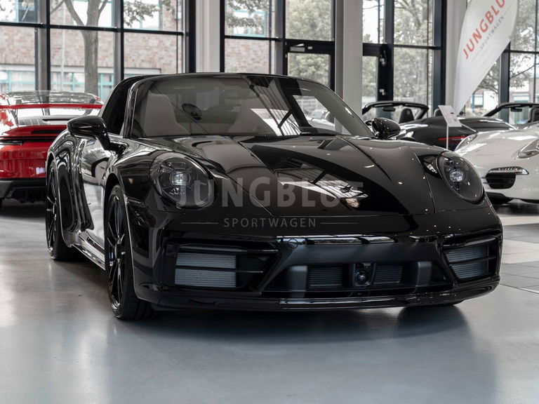 Porsche 992 Targa 4 GTS