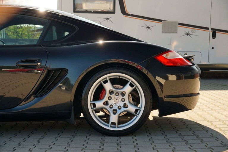 Porsche 987 Cayman