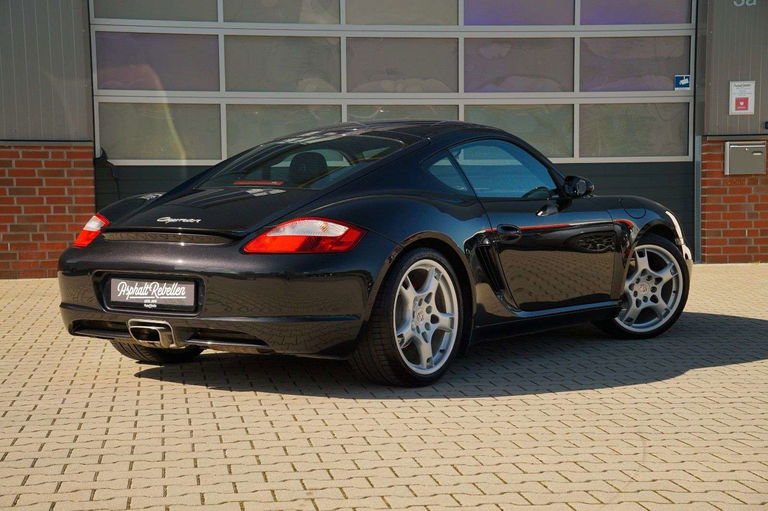 Porsche 987 Cayman