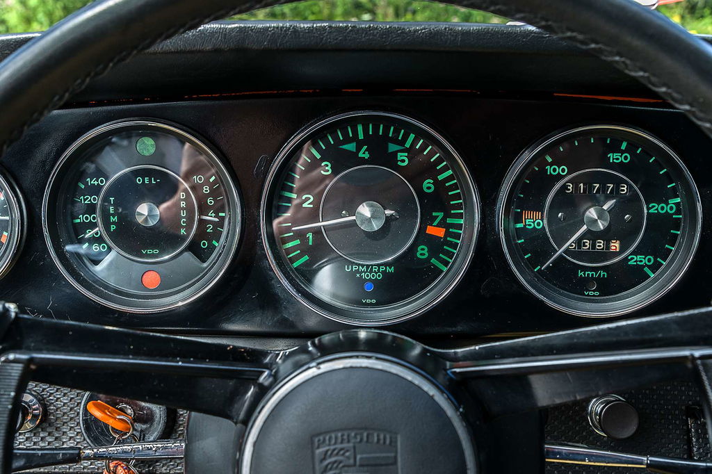 Porsche 911 S (F-Modell)