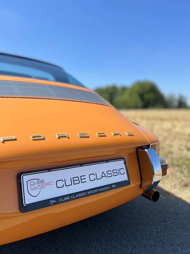 Porsche 911 Backdate