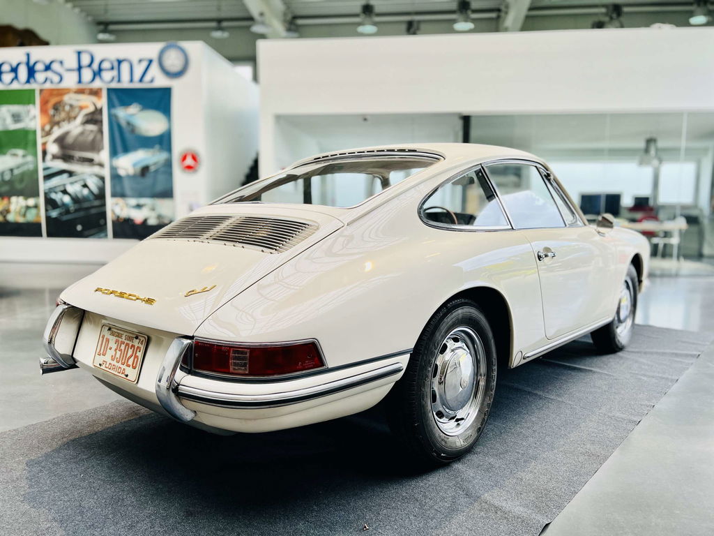 Porsche 911 (F-Modell)