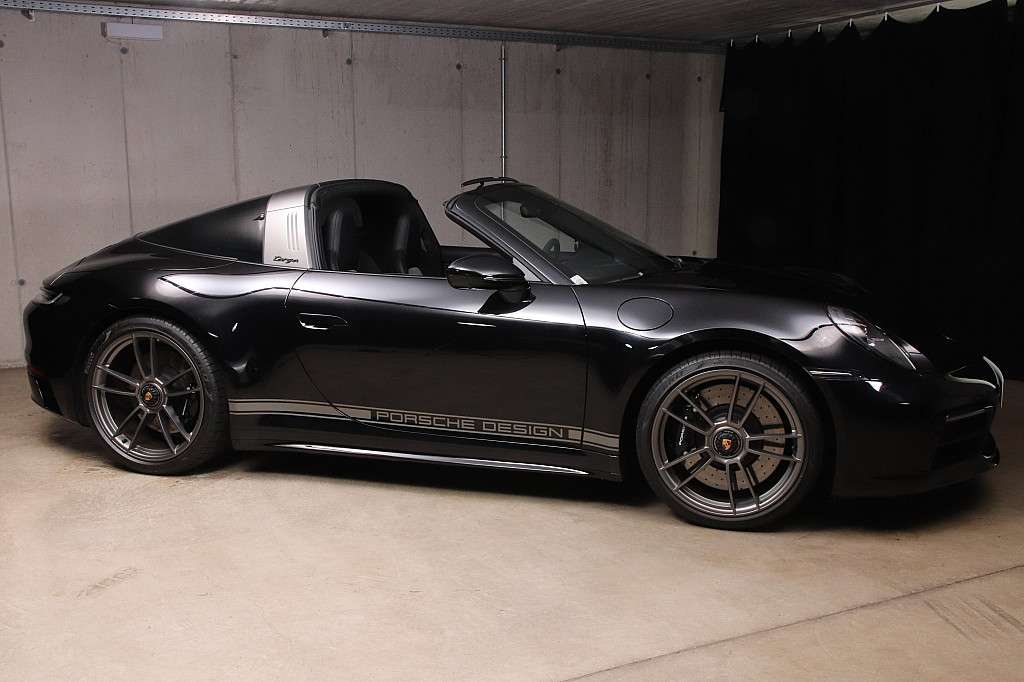 Porsche 992 Edition 50 Jahre Porsche Design