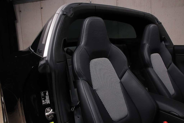 Porsche 992 Edition 50 Jahre Porsche Design