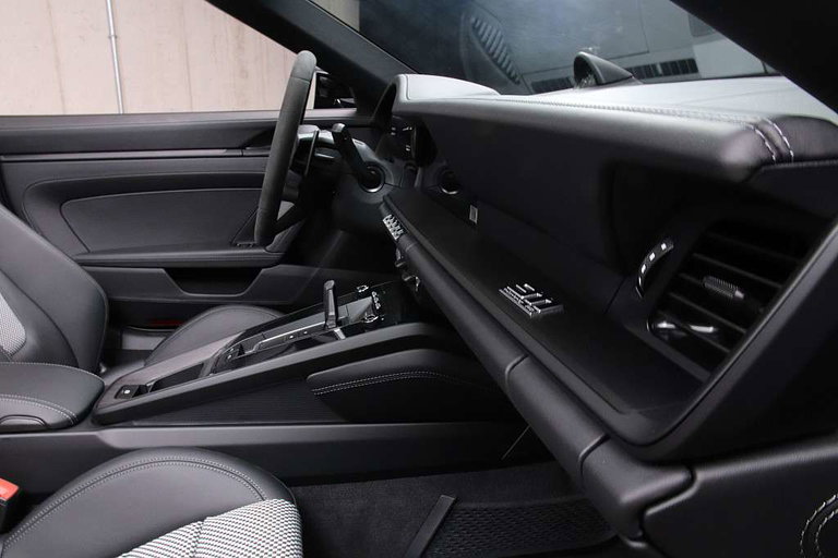 Porsche 992 Edition 50 Jahre Porsche Design