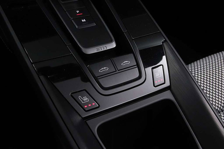 Porsche 992 Edition 50 Jahre Porsche Design