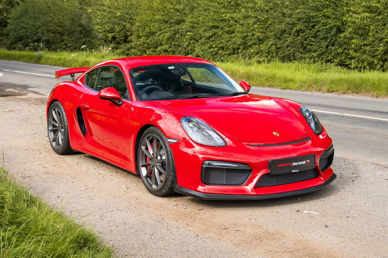Porsche 981 Cayman GT4