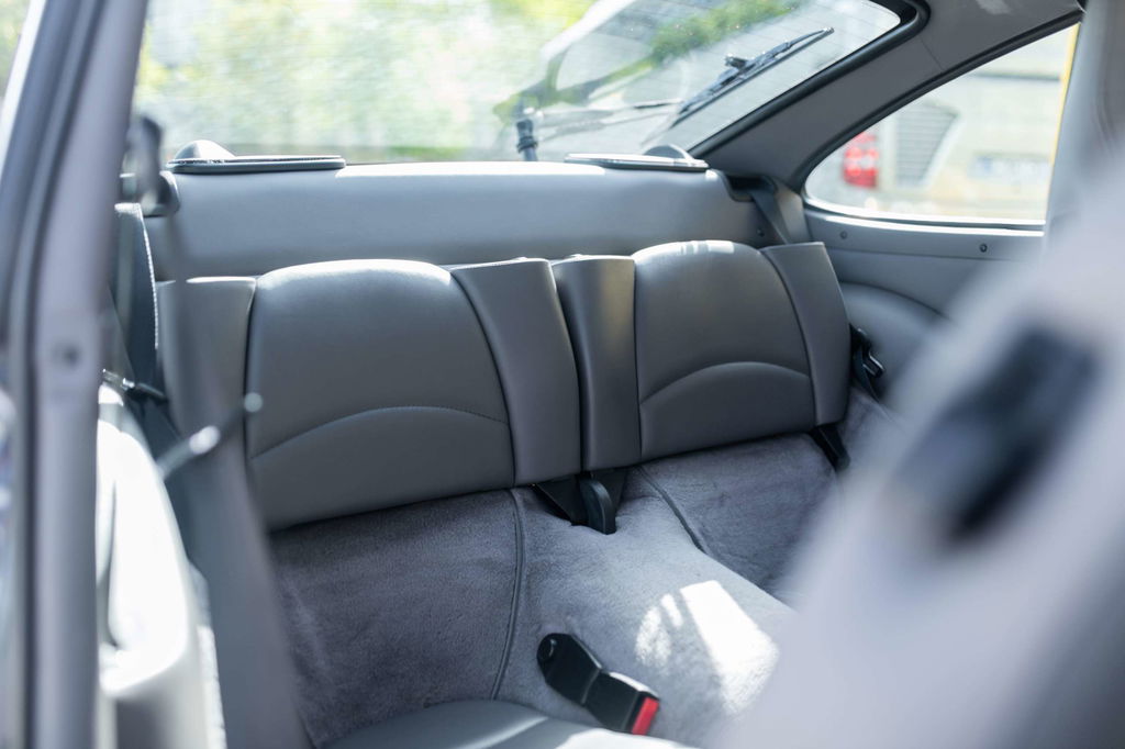 Porsche 993 Carrera 4S