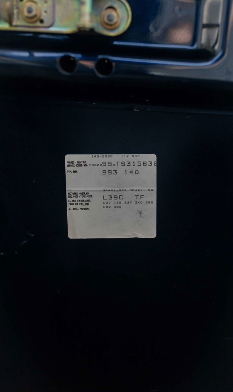 Porsche 993 Carrera 4S