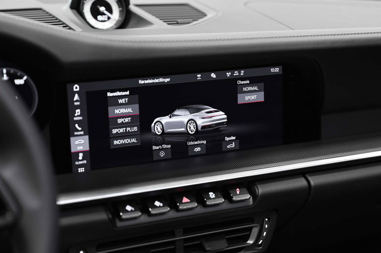 Porsche 992 Carrera 4S