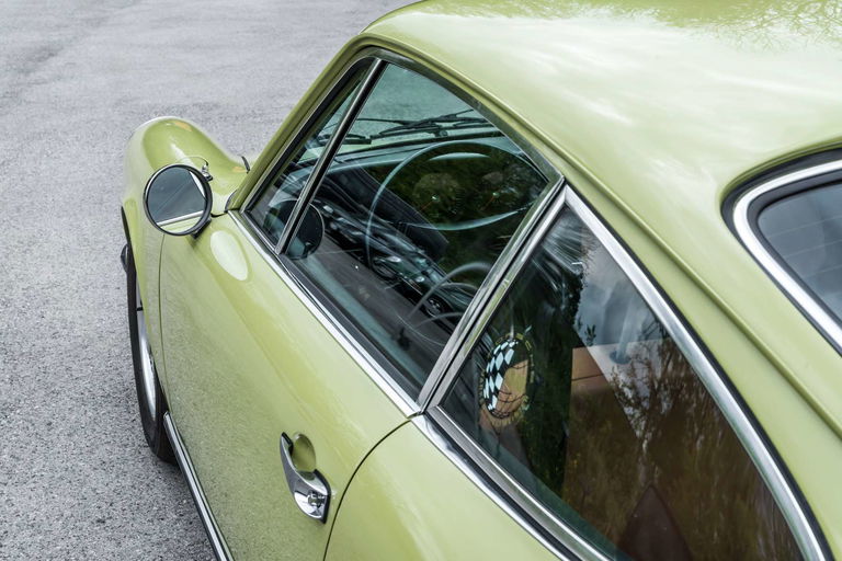 Porsche 911 S (F-Modell)