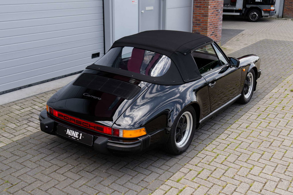 Porsche 911 Carrera 3.2