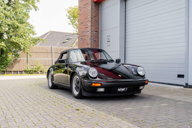 Porsche 911 Carrera 3.2