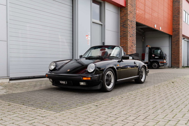 Porsche 911 Carrera 3.2