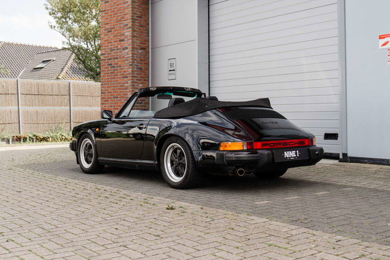 Porsche 911 Carrera 3.2