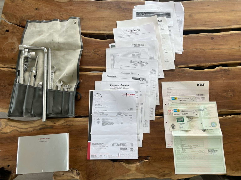 Porsche 911 Carrera 3.2