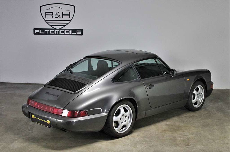Porsche 964 Carrera 4