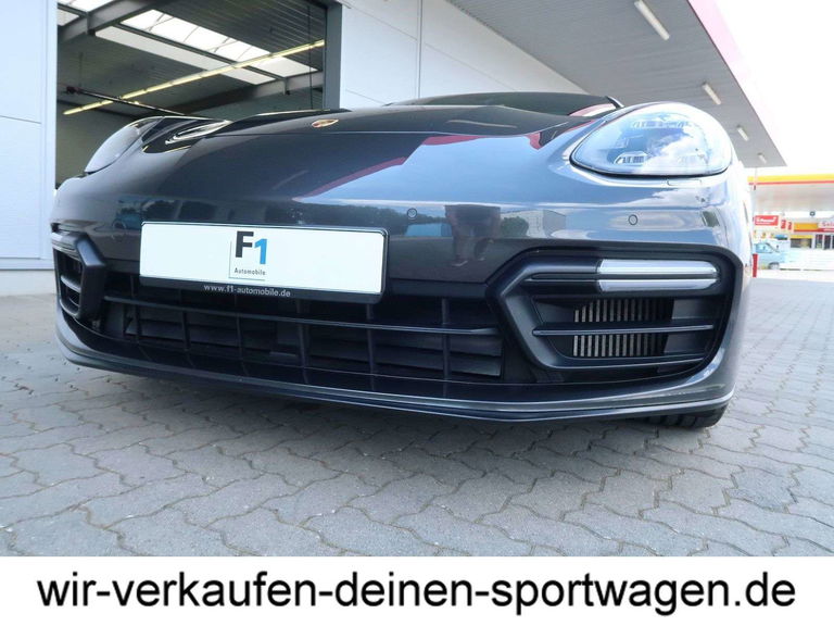 Porsche Panamera GTS