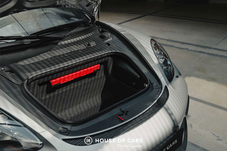 Porsche 718 Spyder