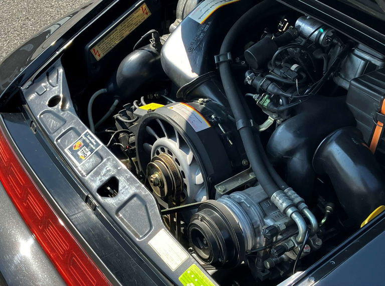 Porsche 964 Carrera 2 Cabrio WTL