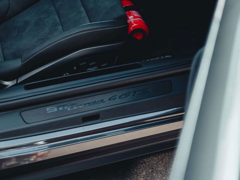 Porsche 992 Targa 4 GTS