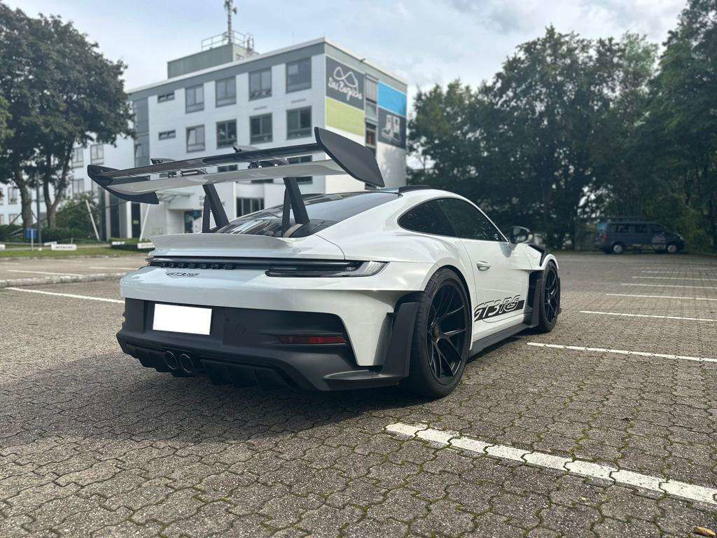 Porsche 992 GT3 RS