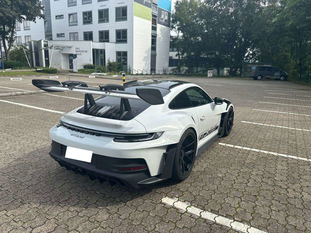 Porsche 992 GT3 RS
