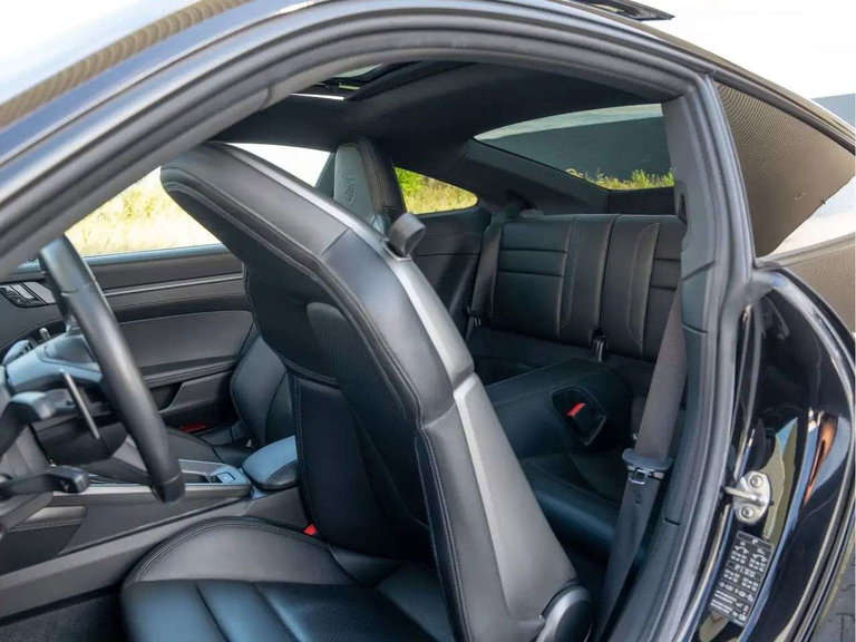 Porsche 992 Carrera S