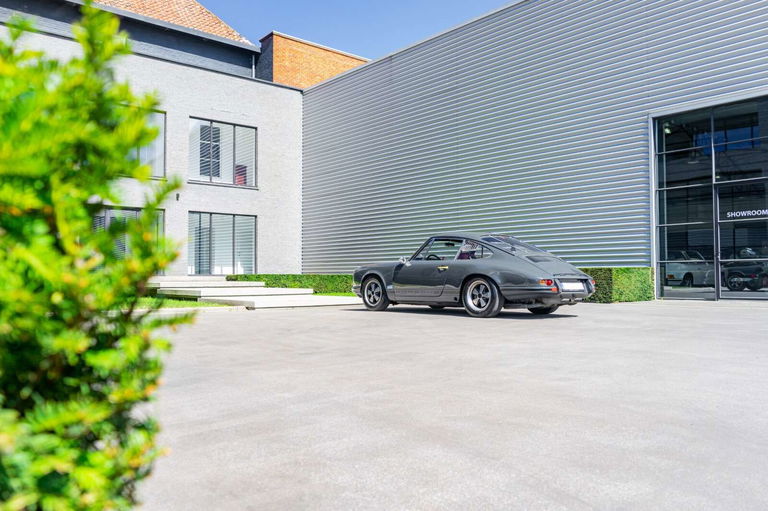 Porsche 911 Modified