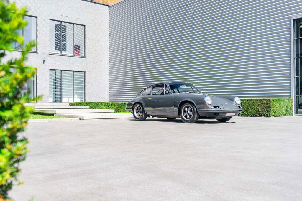 Porsche 911 Modified