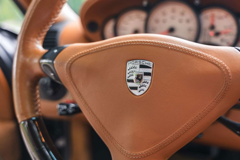 Porsche 996 Carrera 4 Millennium Edition