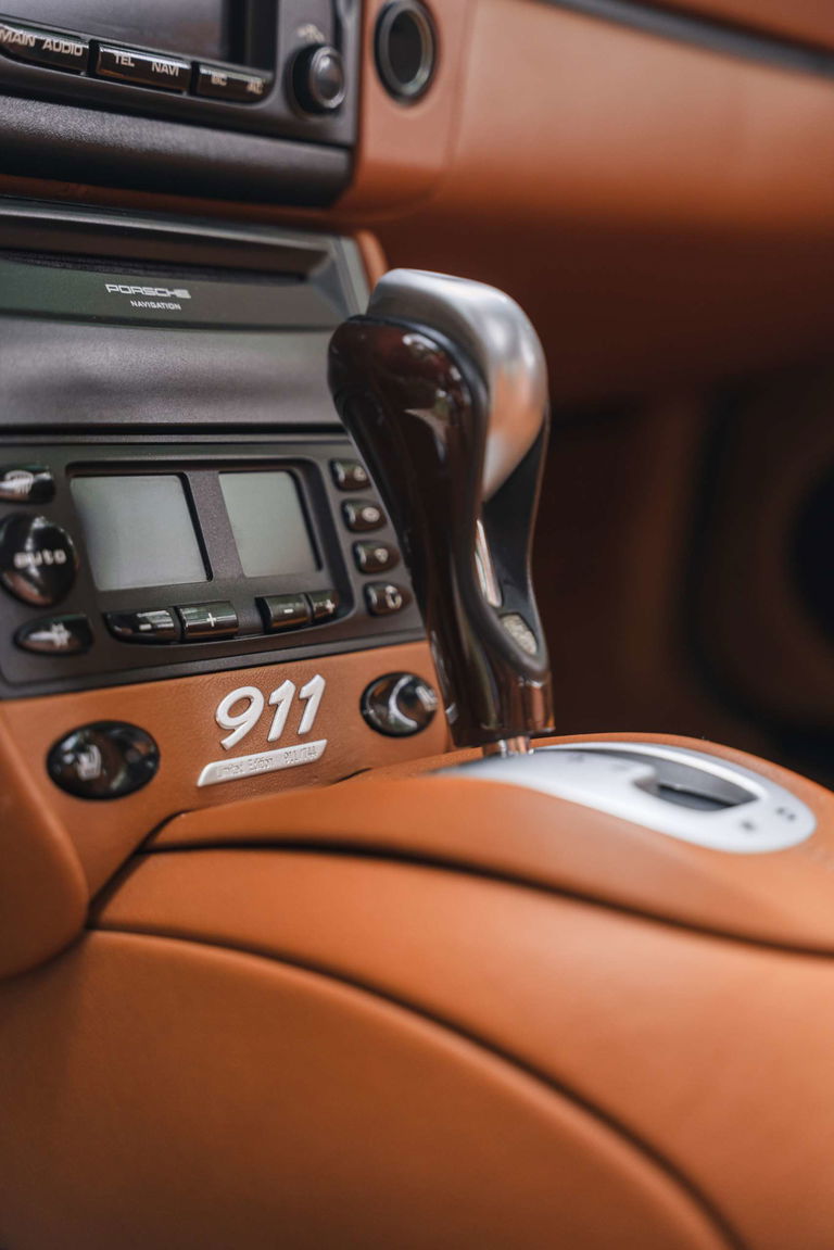 Porsche 996 Carrera 4 Millennium Edition