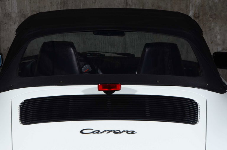 Porsche 911 Carrera 3.2 (US)