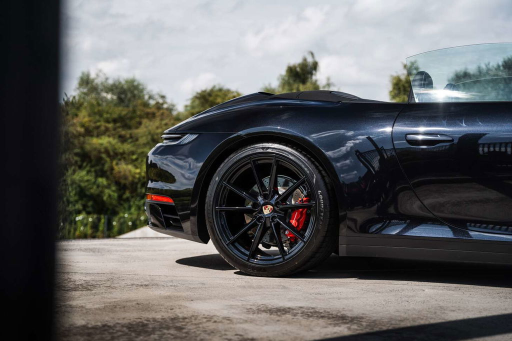 Porsche 992 Carrera 4S