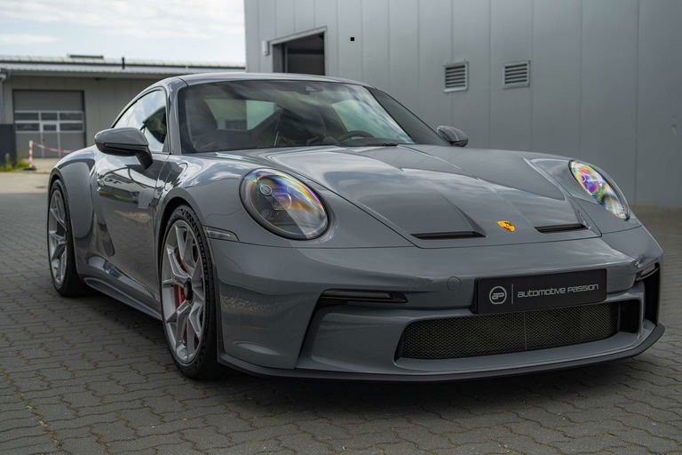 Porsche 992 GT3 Touring